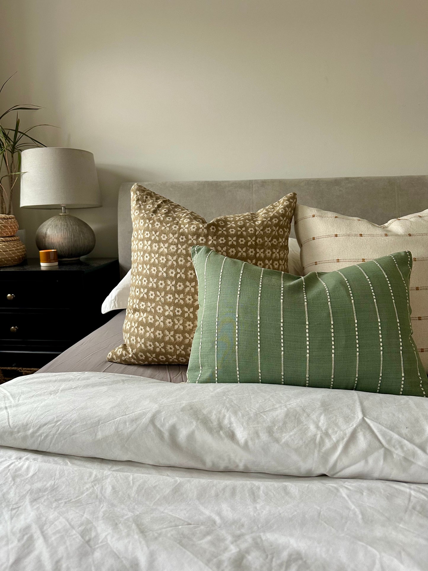 BYRON | Cushion Cover