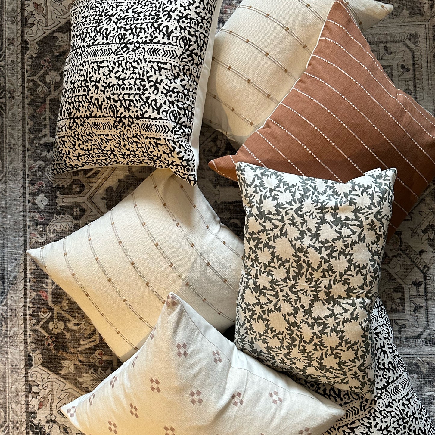 HUNTER | Cushion Cover