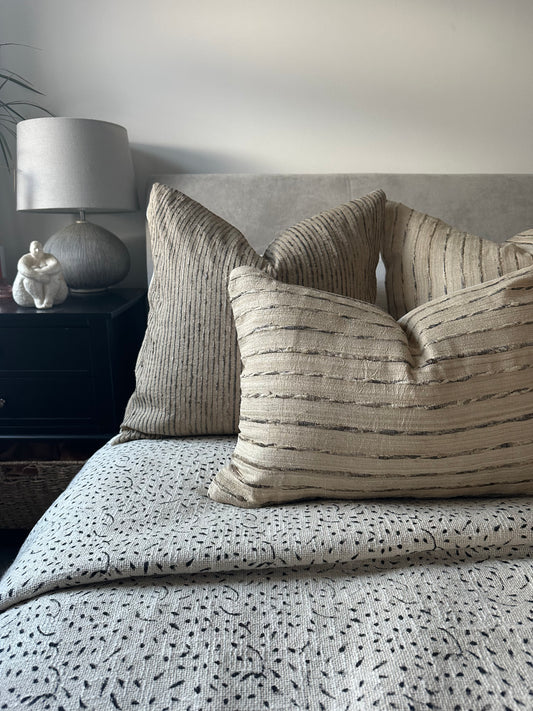 Neve | Raw Silk Cushion cover