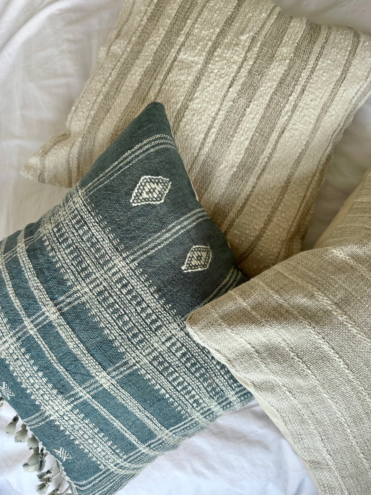 TEAL - TASSELED CUSHION COVER