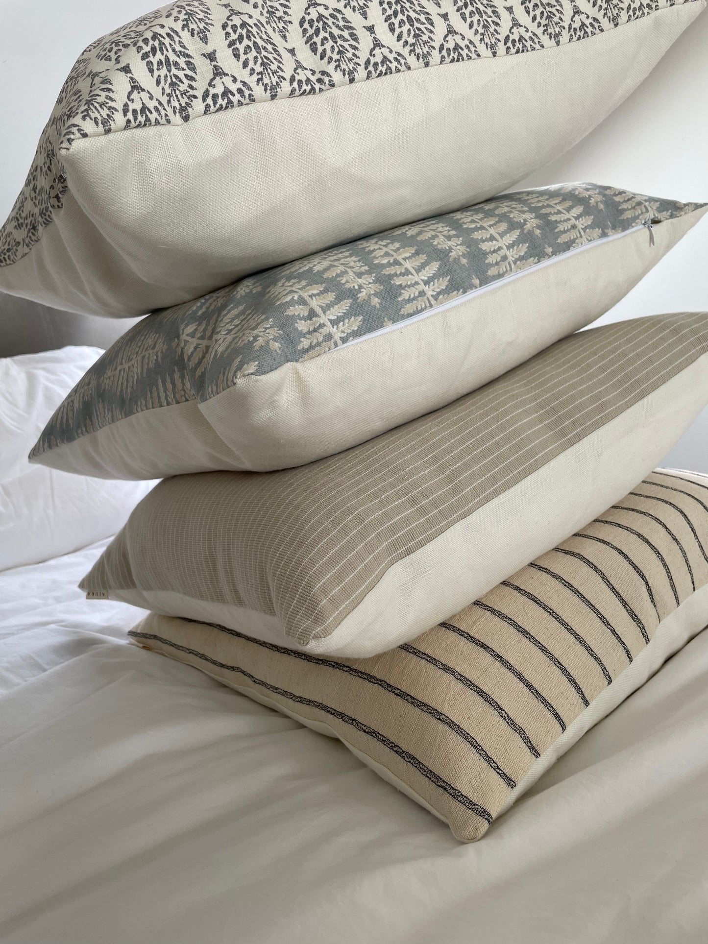 BEVERLEY | Cushion Cover