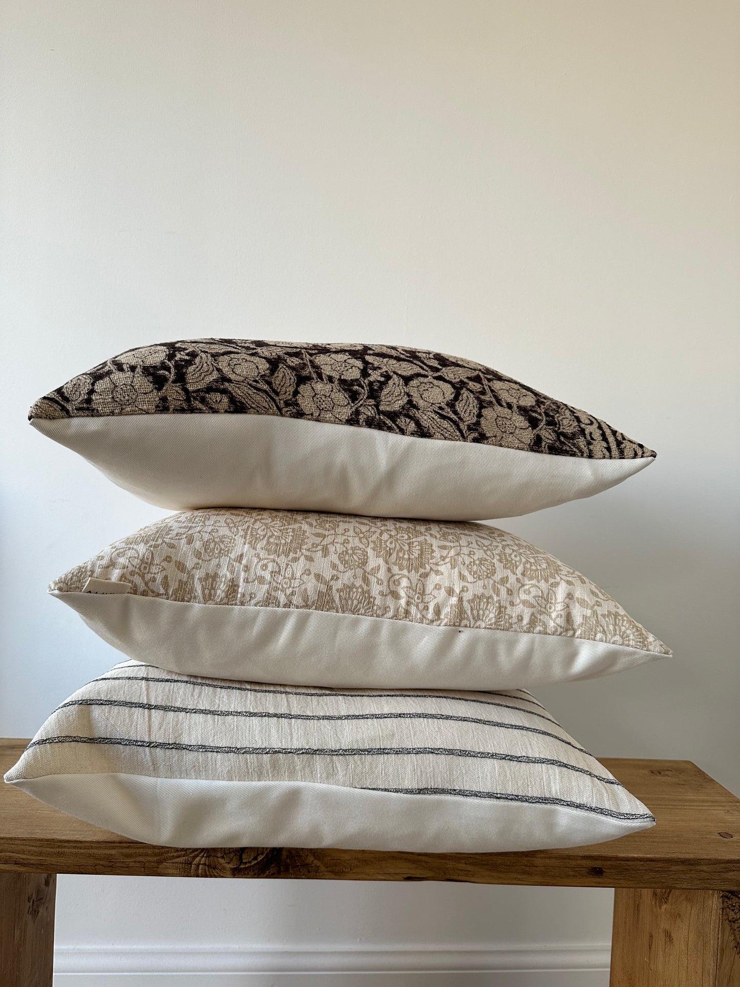 DAPHNE | Cushion Cover