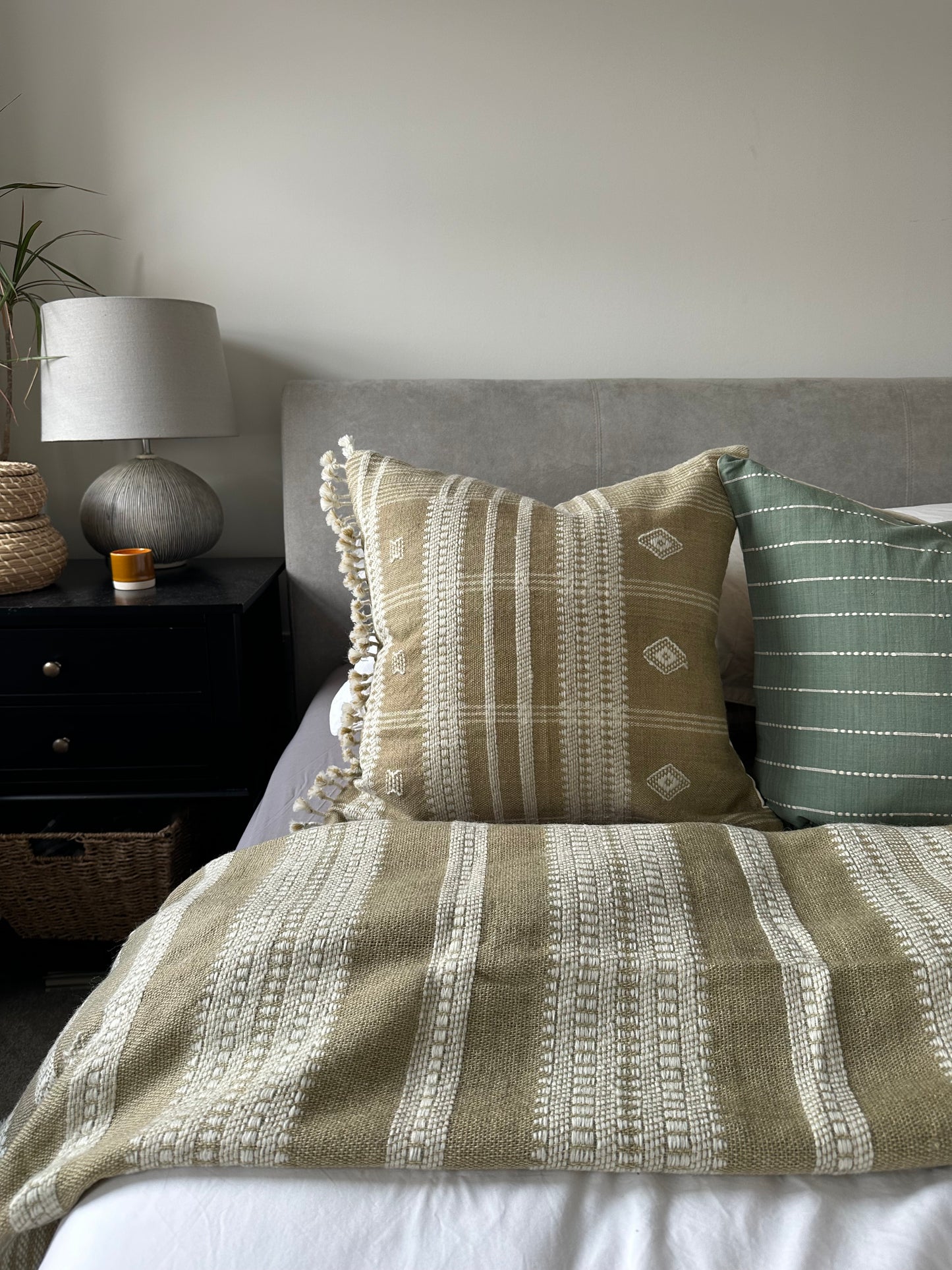 ALUKA SUNDAY SALE| Cushion Combo