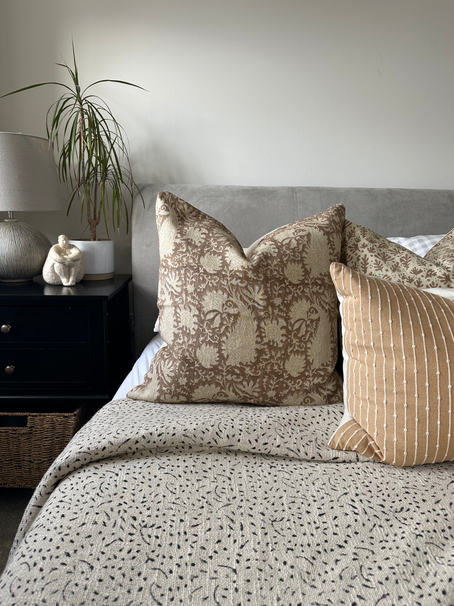 JANINE | Cushion Cover