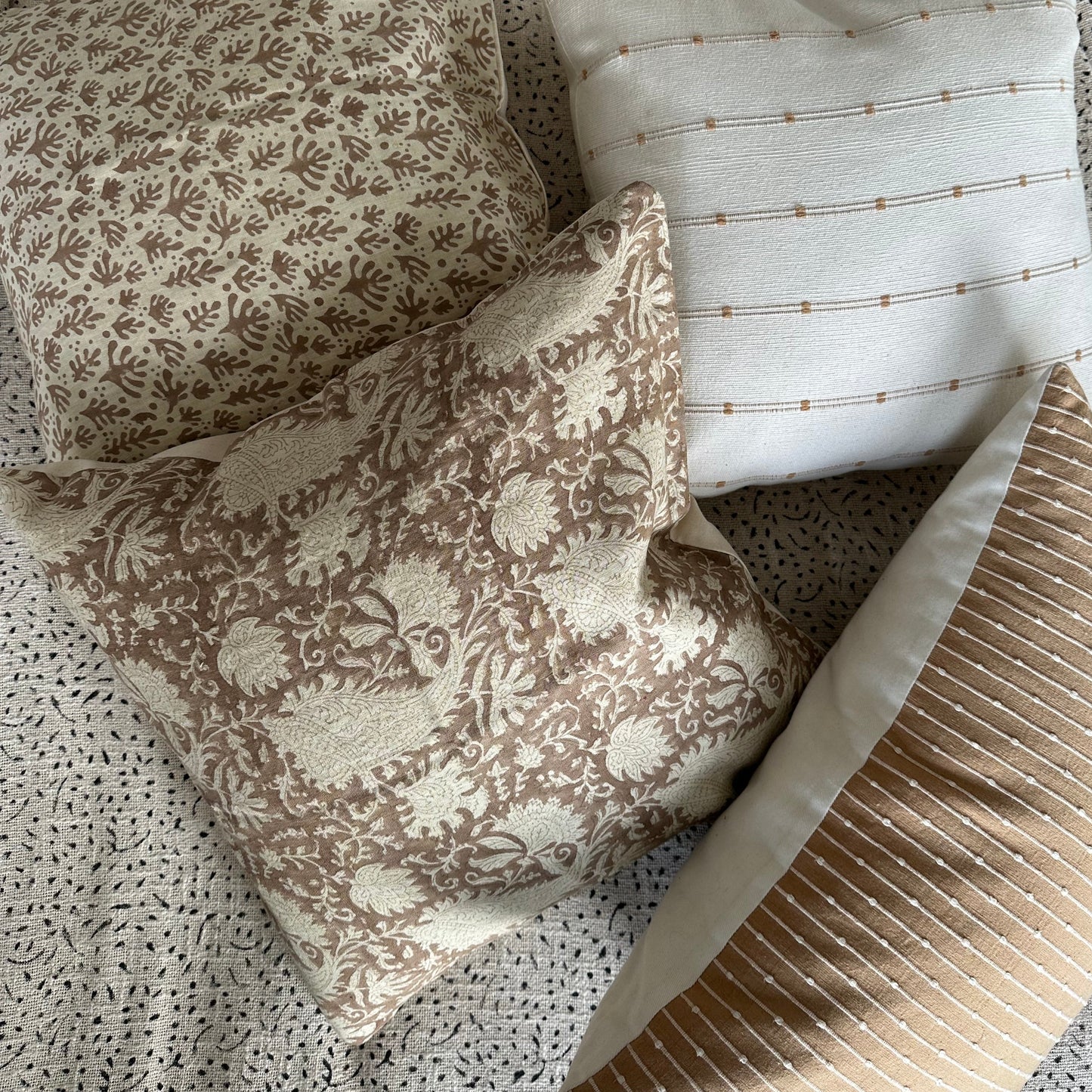 JANINE | Cushion Cover