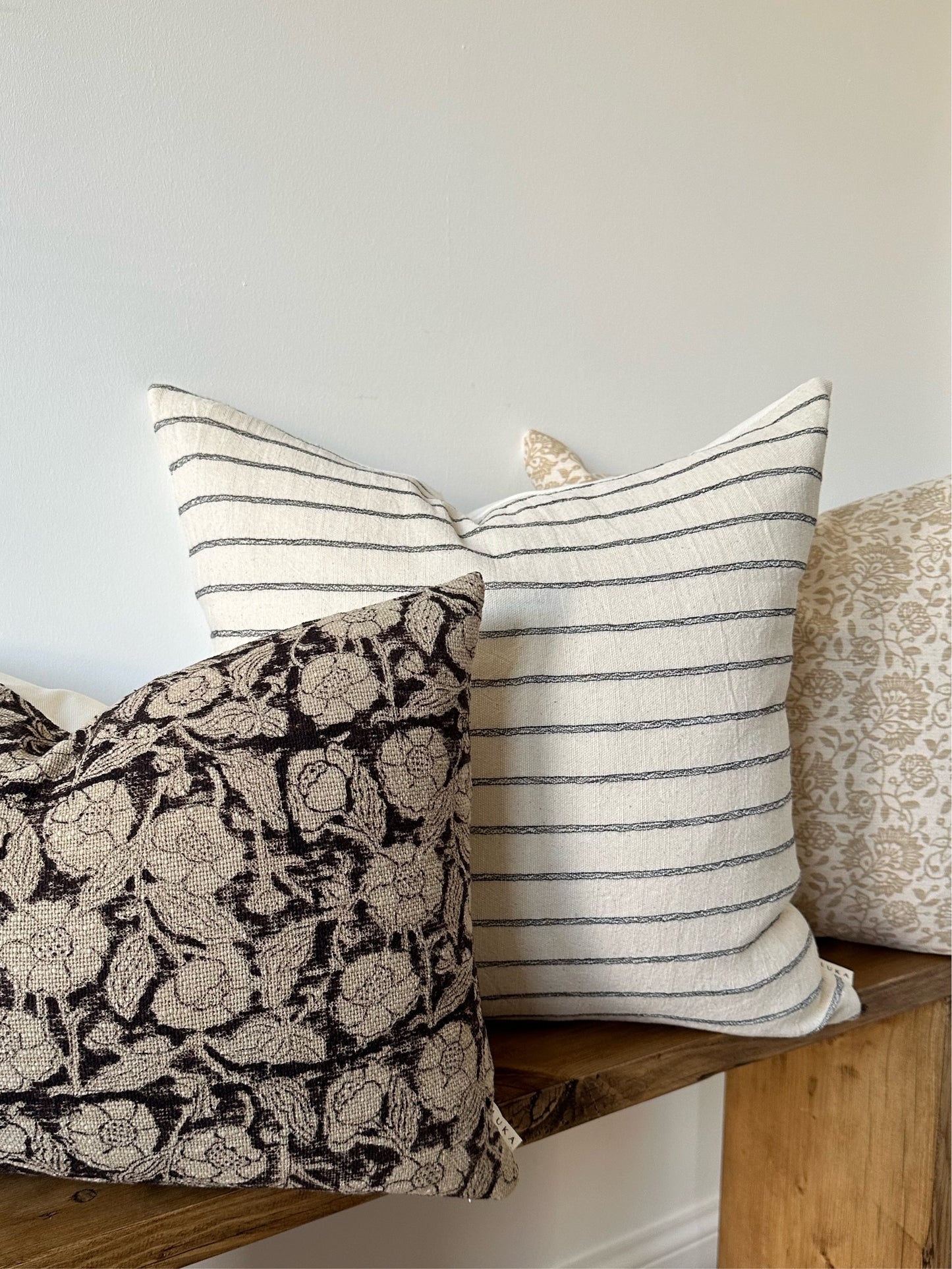 SARA | Cushion Cover